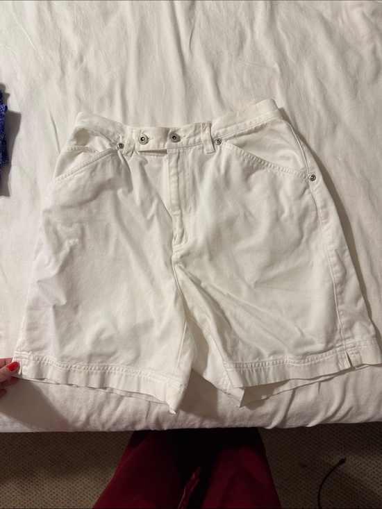 Liz Claiborne Pants - VINTAGE Liz Claiborne White High-Rise Shorts